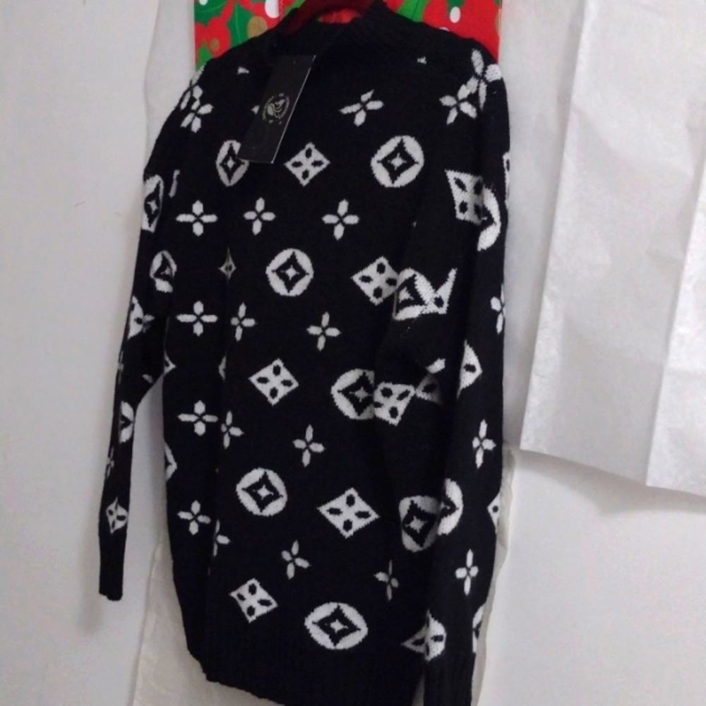 CASHMERE Men's Classic Crew Neck Winter ❄️ Holly & Ivy Geometric NWT 🎁🛍️